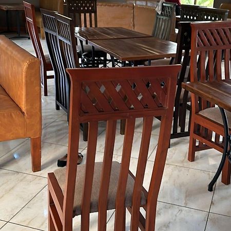Nejobugg Palace Hotel Nkoanrua Ngoại thất bức ảnh