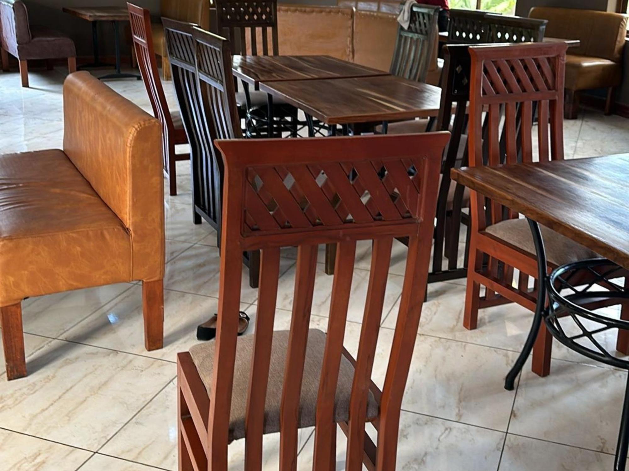 Nejobugg Palace Hotel Nkoanrua Ngoại thất bức ảnh