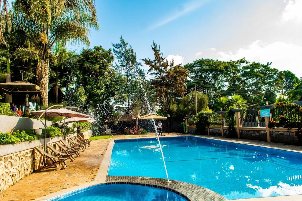 Nejobugg Palace Hotel Nkoanrua Ngoại thất bức ảnh