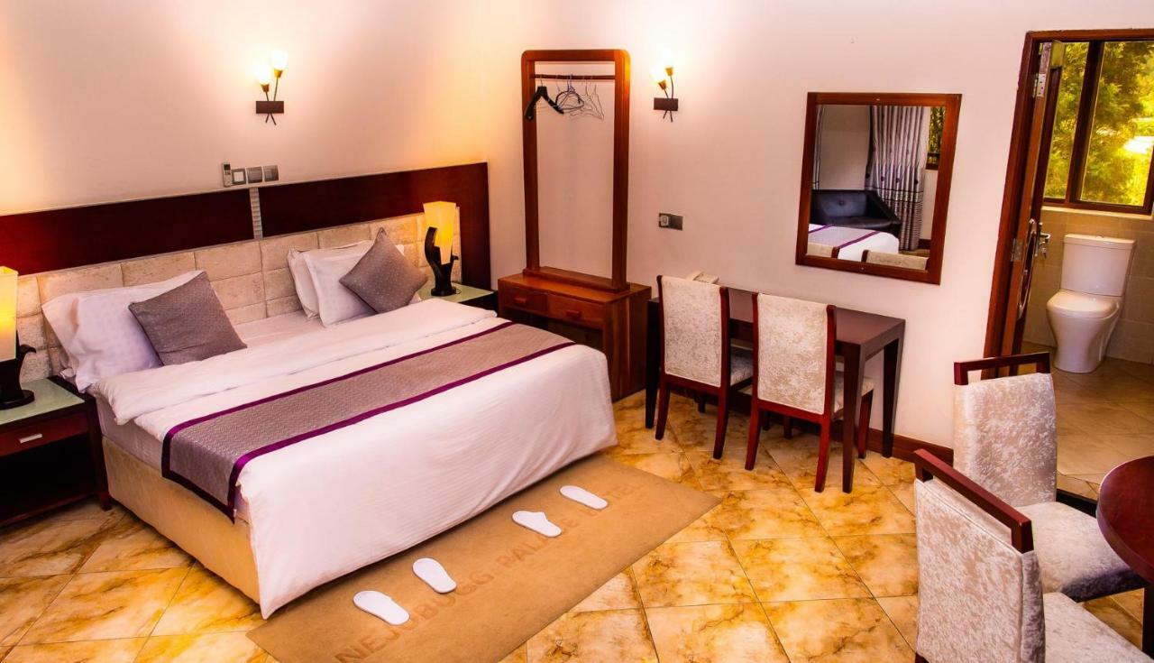 Nejobugg Palace Hotel Nkoanrua Ngoại thất bức ảnh